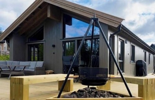 Svingvoll House | New cabin at Skeikampen, perfect for families!