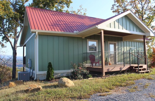 Tennga Cabin | New cabin with incredible mountain views