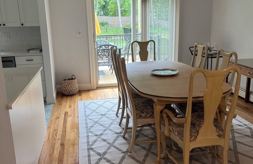 Hampton Bays House | NEW Charming 3-bedroom house with pool ,AC,and WIFI in marvelous Hampton Bays.