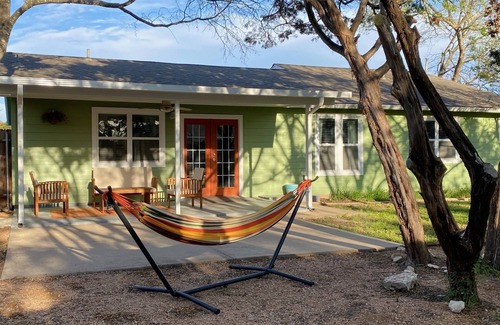 North Buttercup Creek House | New Charming Private Oasis near Community Pool and Park in NW Austin