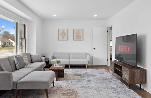 Richfield House | New! Chic 5-Bedroom Retreat!