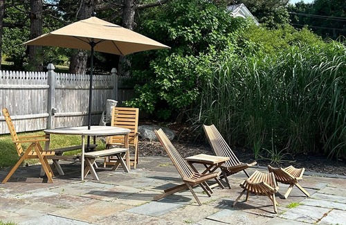 Peaks Island House | New - Cozy Cape on Peaks Island overlooking Casco Bay and Portland skyline