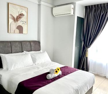Tebrau Apartment | New! Cozy Cottage 3BR Suite - Austin Height 10pax