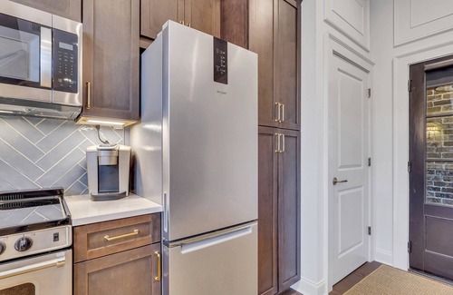 Hitch Village - Fred Wessels Homes Apartment | New Designer Digs on Savannah's Riverfront by Lucky Savannah