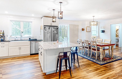 Kennebunk House | New, dog-friendly, custom-built home on 30 acres with firepit - near beaches