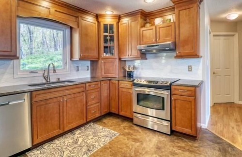 Frazee House | New! Eagle Lake 4 bedroom Retreat