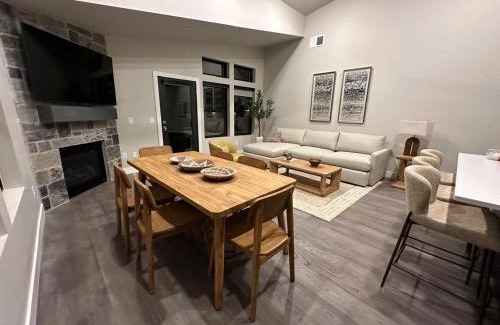 Park City Apartment | New East Deer Valley, 1 min, B6301, Luxury 3br condo, Park City 10 min