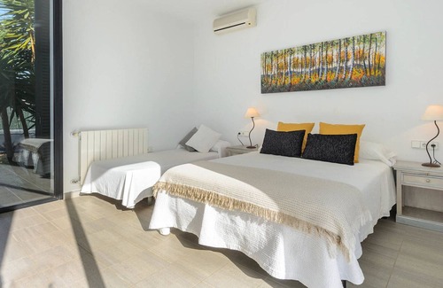 Sant Jordi de Ses Salines Villa | New! Villa Anur in Sant Jordi de Ses Salines