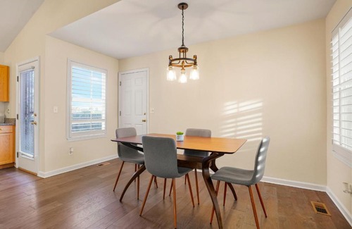 Northwest Arvada House | NEW Game House w/ Movie Room 4bd 3ba - Denver/Boulder