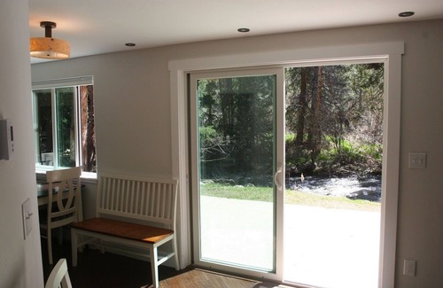 Old Town Condo | New Ground Level Riverfront Suite - Walk to Village!