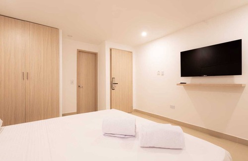 Manga Hotel | New hotel casa boutique mishka room 102 air tv minibar private bathroom wifi