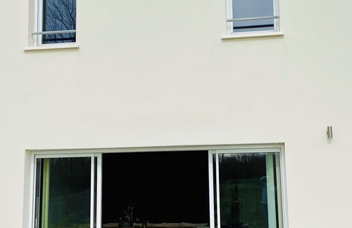 Eysines House | New house with 3 bedrooms, including a master suite, air conditioning, near tramway.