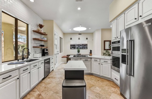 Pinnacle Peak Vistas III House | NEW I Above Scottsdale Pinnacle Peak Escape I Pool/Spa | Putting Green l 8 Bd