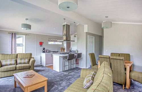 Hoddesdon Ski Chalet | New in 2019 three bedroomed lodge.