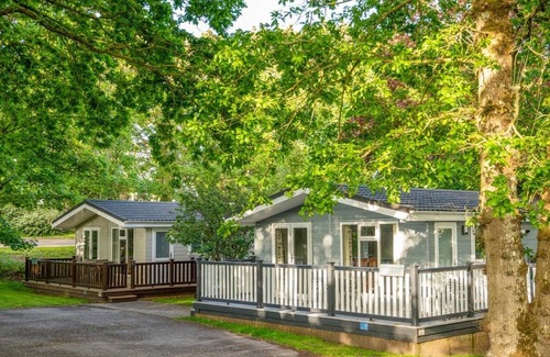 New Forest District House | New in 2020 - 12ft wide caravan with one double, one twin.