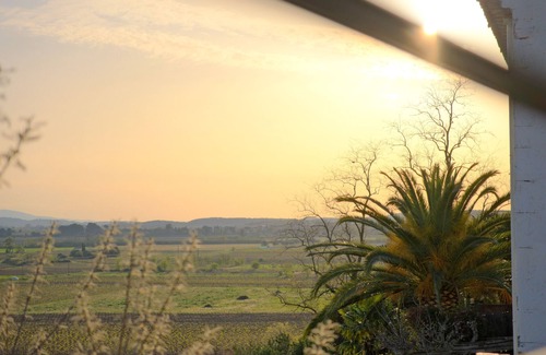 Paraza House | New! Large charming house: breathtaking 180° view of vineyards and Pyrenees mountains