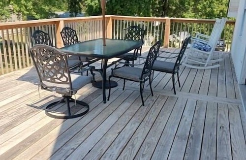 Se Ree House | NEW Large Rough River Getaway!