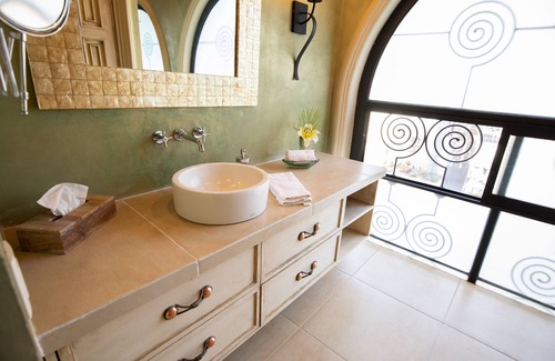 Ajijic Hotel | New Listing! Ajijic Lake Front Suite! Suite 1
