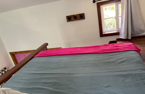 Caye Caulker Cottage | NEW LISTING! Caribbean Tiny Home Living. Enjoy the Cayes in this cozy cottage.