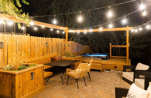 Pocatello House | NEW LISTING! Corporate Comfort, Hot Tub, Fire Pit, game room, 7 private BR