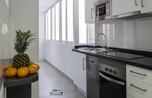 Coveta Fuma Apartment | NEW LISTING - Luxury Apartment 50 Meters From the Beach with SKY TV - WIFI