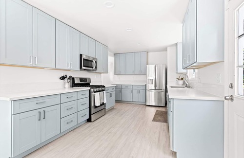 Lemon Grove House | NEW listing! Modern Getaway with Private Backyard