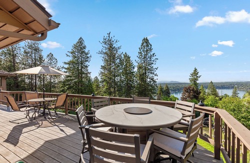 Hayden View Estates House | New Listing! Relax at Hayden Lake | Stunning Views, Hot Tub & Games