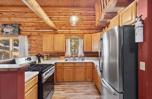 Ouray Cabin | New Listing! Rustic Meets Contemporary Luxury - Outdoor Gathering Space