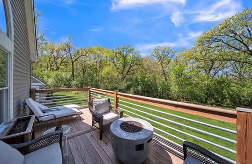 Algonquin House | NEW LISTING! Spacious 5BR Family-Friendly Oasis w/Hot Tub by RedAwning