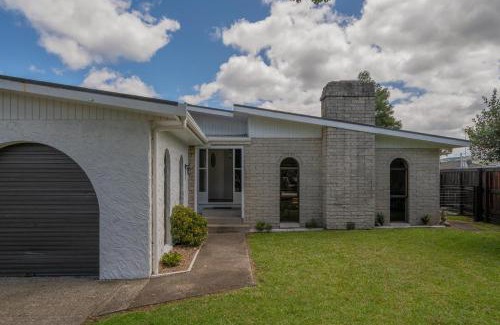 Whitianga House | New Listing Special - Coastal Whiti Comfort