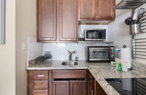 Pensacola Beach House | New Listing - Studio Apartment at Lago Bonito