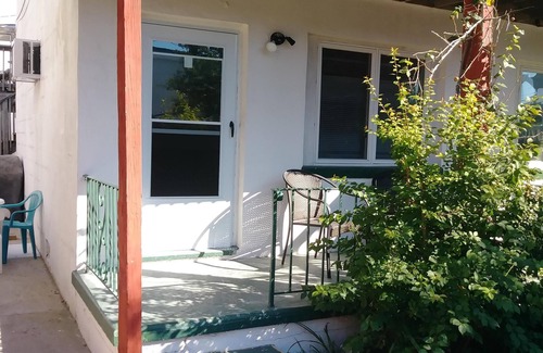 Wildwood Cottage | New Listing! Style Meets the Sea 1st floor living, 2 3br 1 ba