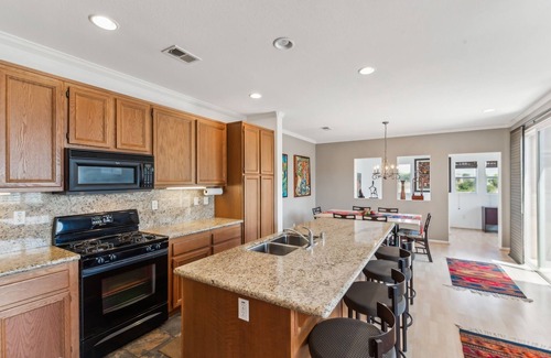 Otay Ranch House | NEW LISTING! Sunny & Serene Townhouse in Chula Vista