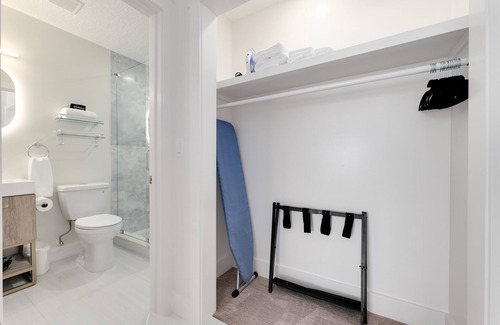 Jacksonville Beach Hotel | New Listing | Boutique Hotel | 1-BR Oceanfront - F