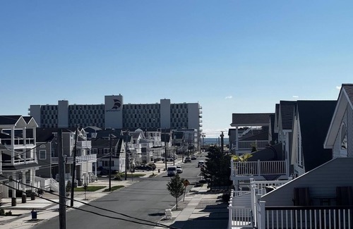 Sea Isle City House | New Listing: Walk to Beach & Town in Charming Sea Isle, NJ!