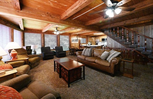 Island Park Cabin | *New Listing* Waterfront, Sleeps 15