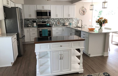 Traverse City House | NEW LISTING - West Bay View - Upscale newly renovated cottage on M-22