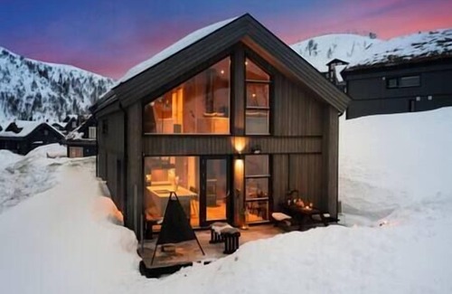 Rauland House | New lovely cabin in Rauland, ski in/out, fast wifi