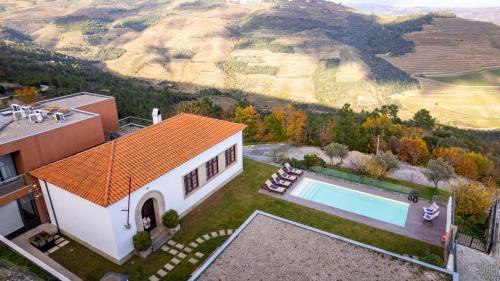 Gouvaes Villa | NEW! Lugar das Letras