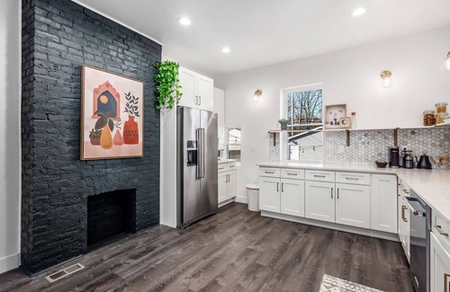 Near East Columbus House | NEW - Luxurious Downtown Getaway