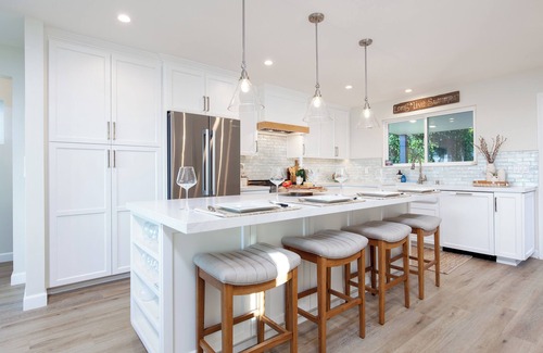 Ocean Beach House | New Luxurious Ocean Beach Home/private backyard!