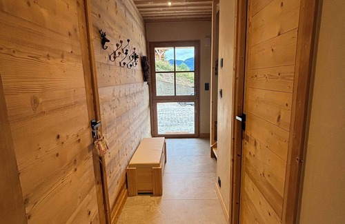 La Cote-d'Arbroz Ski Chalet | New luxury chalet Morzine la cote d'arbroz. beautiful view in quiet area