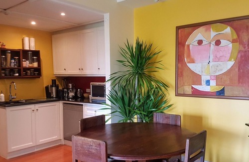 Embassy District Apartment | New: Luxury heart of Bangkok, Subway/Skytrain 200m