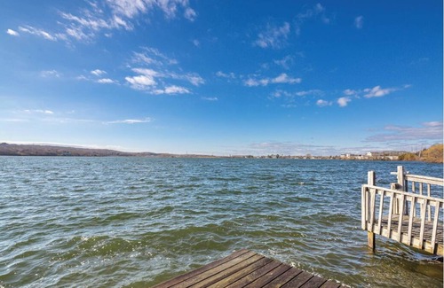 Montauk House | New Luxury Waterfront Modern Barn Style Home | Yearly or Seasonal Rental