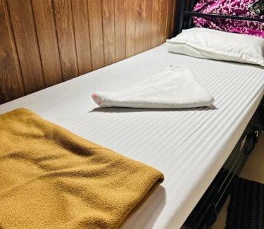 Sakinaka Hotel | New Mahira Dormitory