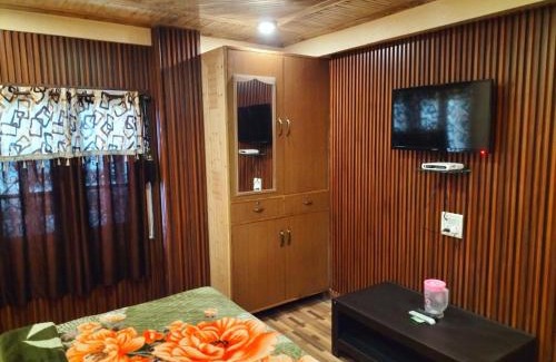 Shimla Bed & Breakfast | New mehdudia B&B