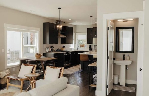 Red Lodge House | New + Modern 3BR House