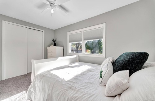 Allenton House | NEW Modern 4BD Ranch with finished basement