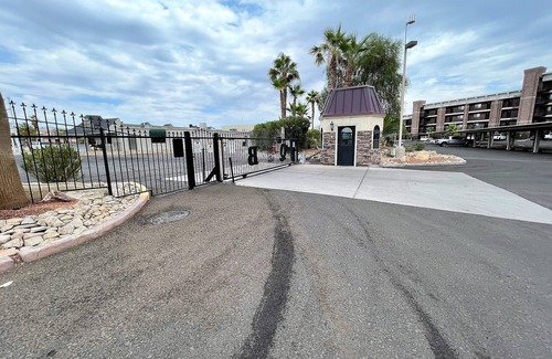 Lake Havasu City Condo | NEW! Modern Condo in Queens Bay with Amazing Views.