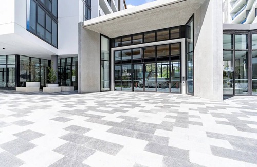 Reid Apartment | New & Modern Loft 1bd w/Pool&Gym